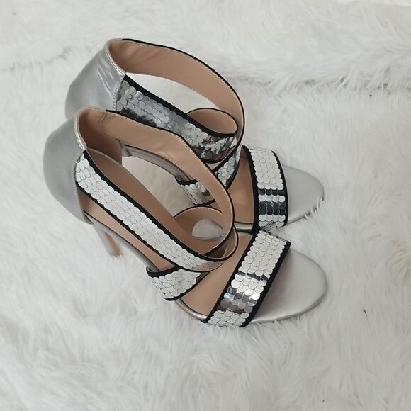 New ONLY MAKER Silver Sequins Heels size 7 - Picture 5 of 10